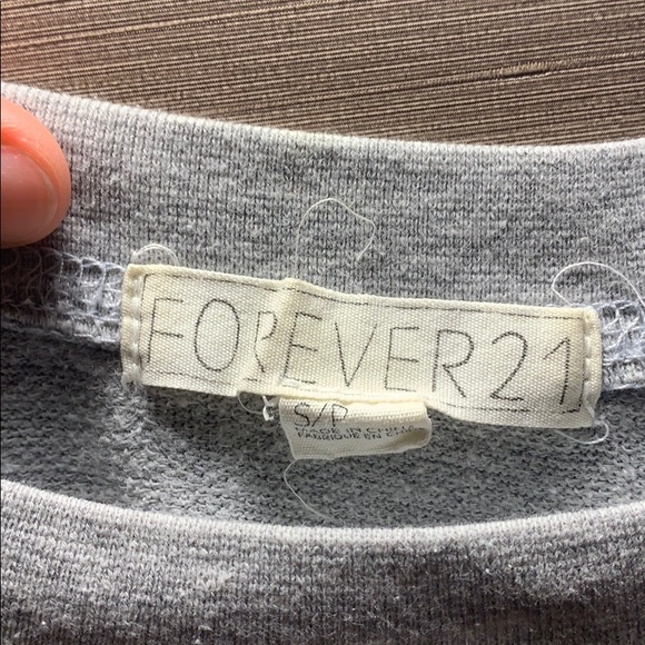 3/4 sleeve shirt - Picture 2 of 3